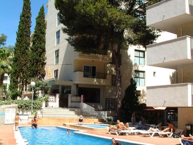 Angeles Salou