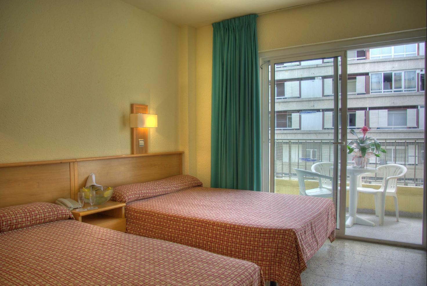 Angeles Hotel 4*